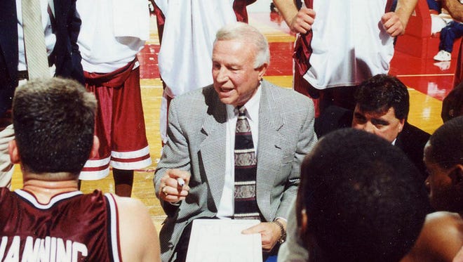 Former New Mexico State head coach Lou Henson will a special advisor to the Aggie men's basketball program.
