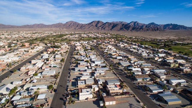 16. Yuma, Arizona • Registered nurses: 5 per 1,000 people (total: 1,090) • Registered nurse, annual median wage: $74,930 • All health care workers: 29.1 per 1,000 people (total: 14,000) • Total population: 212,128 • 65 and older population: 18.8% (total: 125,501) • Confirmed COVID-19 cases as of Dec 1, 2020: 8,830 per 100,000 people (total: 18,352) • Confirmed COVID-19 deaths as of Dec 1, 2020: 189 per 100,000 people (total: 392)