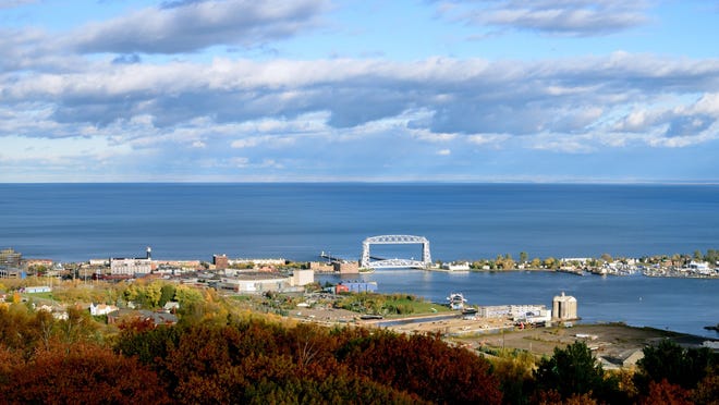 14. Duluth, Minnesota, Wisconsin • Registered nurses: 17 per 1,000 people (total: 4,720) • Registered nurse, annual median wage: $64,460 • All health care workers: 29.1 per 1,000 people (total: 14,000) • Total population: 278,799 • 65 and older population: 19% (total: 125,501) • Confirmed COVID-19 cases as of Dec 1, 2020: 4,685 per 100,000 people (total: 13,566) • Confirmed COVID-19 deaths as of Dec 1, 2020: 48 per 100,000 people (total: 139)