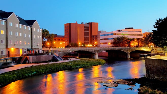 3. Sioux Falls, South Dakota • Registered nurses: 24 per 1,000 people (total: 6,310) • Registered nurse, annual median wage: $59,150 • All health care workers: 29.1 per 1,000 people (total: 14,000) • Total population: 266,100 • 65 and older population: 13.4% (total: 125,501) • Confirmed COVID-19 cases as of Dec 1, 2020: 10,762 per 100,000 people (total: 27,490) • Confirmed COVID-19 deaths as of Dec 1, 2020: 114 per 100,000 people (total: 292)