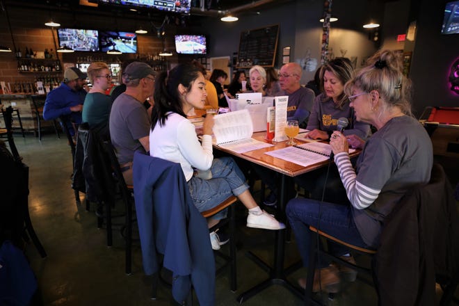 The monthly Beer Choir gatherings at Traegers bar in Farmington are designed to build a sense of community and get people off their couches.