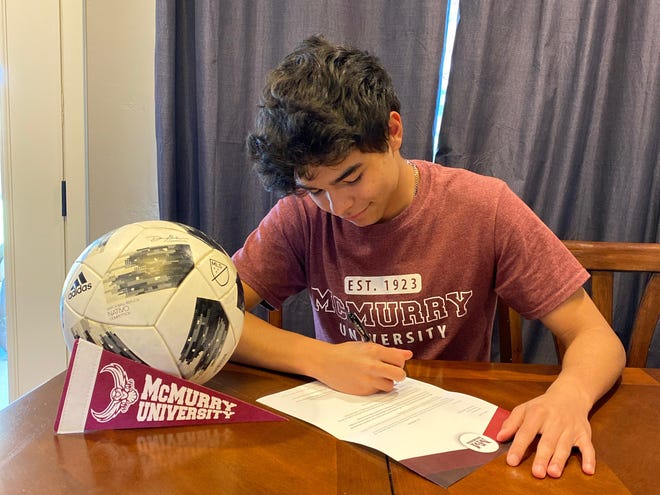 Farmington’s Jaren Ulibarri will continue his soccer career at NCAA Division III McMurry University in Abilene, Texas.