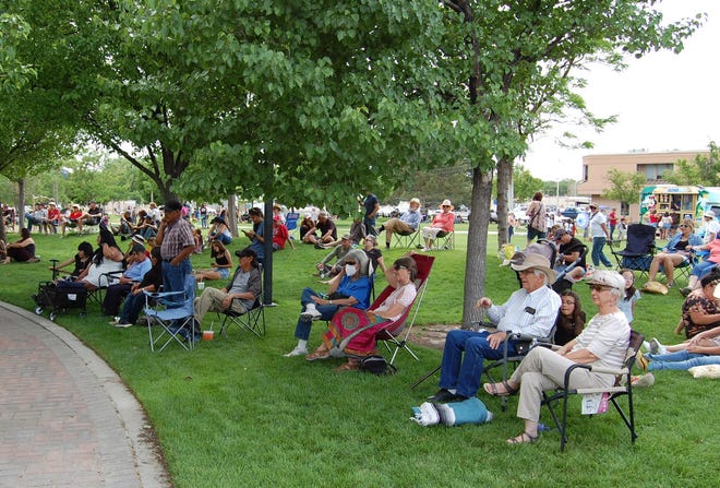 A crowd listens to the music of the Fetz X-tet during the inaugural Animas River Jam in Berg Park in Farmington on May 29, 2021.